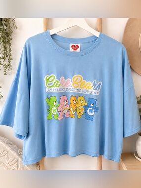 NWT Care Bears Rainbow Graphic Cropped Tee Blue XL Cute Retro Shirt